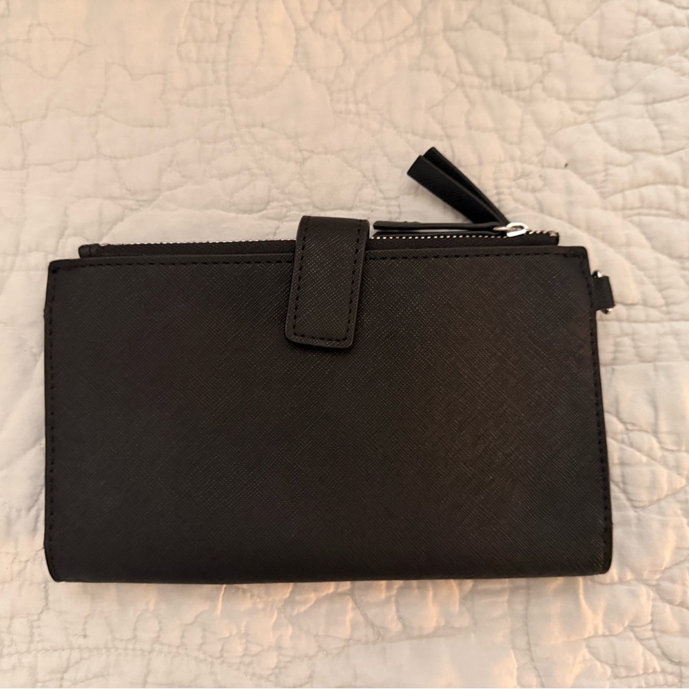 GUESS Saffiano Faux-Leather Bifold Wallet in black - Picture 2 of 6